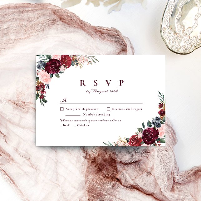 Burgund Aquarell Blütenblütenhochzeit RSVP Karte (Burgundy watercolor floral rustic boho wedding RSVP card)