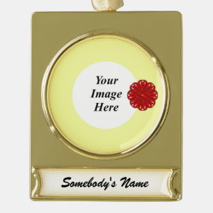 Burgund Blume Ribbon Tmpl von Kenneth Yoncich Banner-Ornament Gold