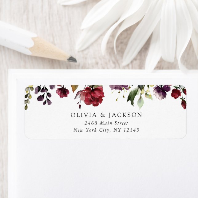 Burgund-Blume, rosa Blume, Grünpflanzen, Hochzeit (Insitu)