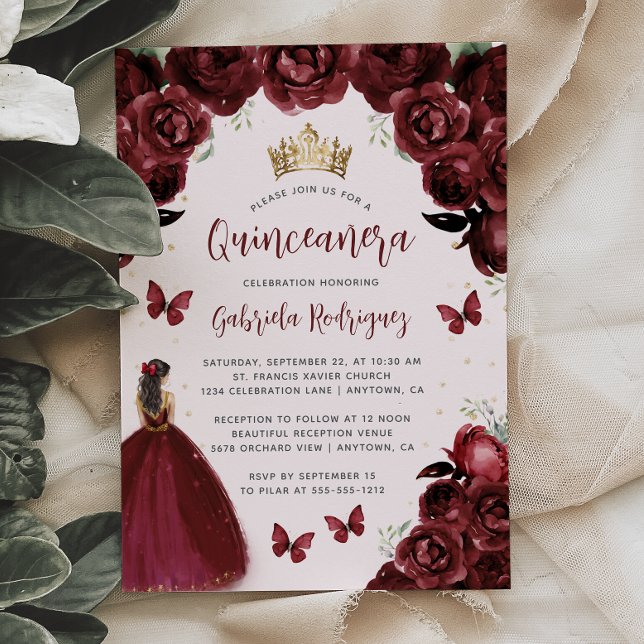 Burgund Floral Aquarell Prinzessin Quinceañera Einladung (Von Creator hochgeladen)