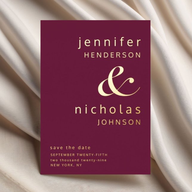Burgund Gold Ampersand Rette Hochzeit das Datum Folieneinladung (Modern Burgundy Save Wedding The Date Gold Foil Invitation)