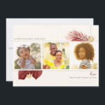 Burgund & Gold Beach Tropische Vegetation 3-Foto Feiertagskarte<br><div class="desc">Die weinrote und goldene Urlaubskarte der Nautical Boutique Co. mit Aquarellmaron und goldfarbenem tropischem Grün ist mit einem hübschen Aquarellseashell und passenden Elfenbein-Aquarellstern besticht. Die Feiertagsgrüße, Ihr Familienname und das Jahr (Rückseite) sind moderne Blocktypografie. Die Bordeaux, das Gold und das cremige Elfenbein erinnern an tropische Urlaubstage am Strand. Es ist...</div>