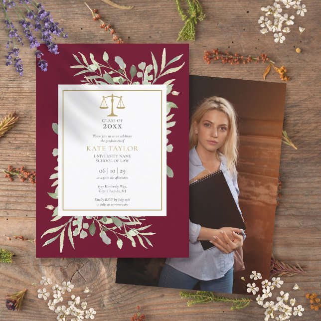 Burgund Greenery Law School Abschluss Foto Einladung (Burgundy Greenery Law School Graduation Photo Invitation)