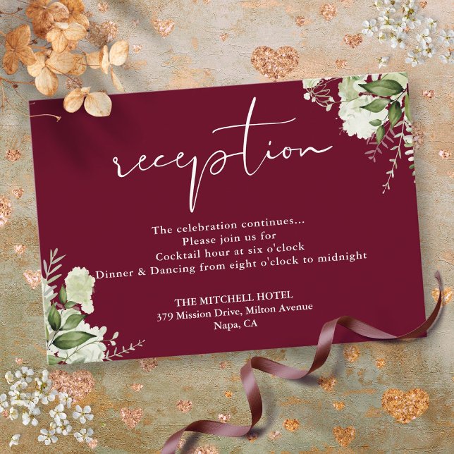 Burgund Greenery Script Hochzeitsempfang Begleitkarte (Burgundy Greenery Script Wedding Reception Enclosure Card)