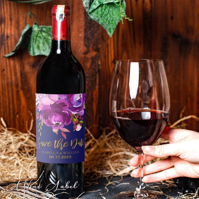 Burgund Lila Red Gold Floral Save the Date Weinetikett (Von Creator hochgeladen)
