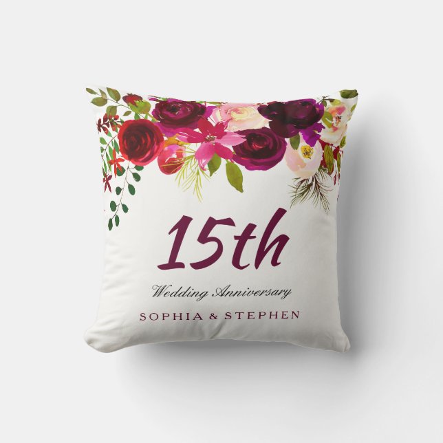 Burgund Ruby Red Floral 15. Hochzeitstag Kissen (Vorderseite)