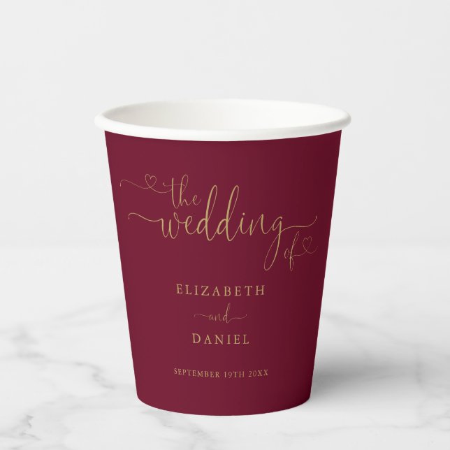 Burgund und Gold Heart Script Hochzeit Pappbecher (Vorderseite)