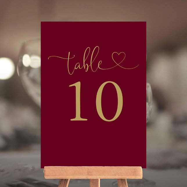 Burgund und Gold-Herz-Script-Tischnummer Einladung (Burgundy And Gold Heart Script Table Number)