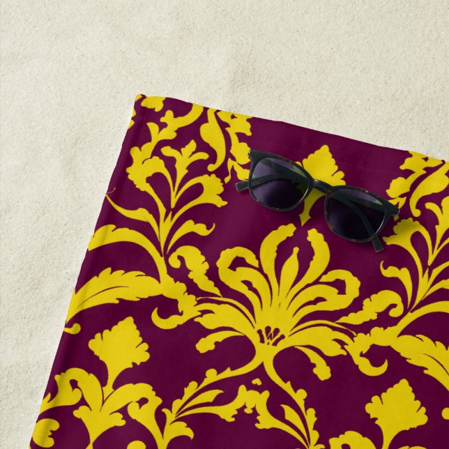 Burgund und Gold Royal Damask Strandtuch (Beispiel)