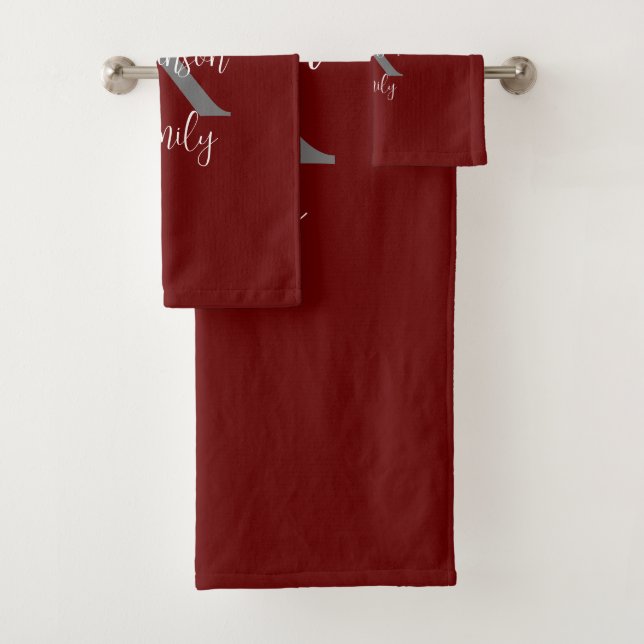 Burgund-Weiß-Graue Familienname-Monogramm  Badhandtuch Set (Insitu)