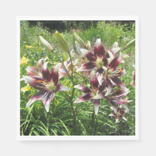 Burgunder-Creme-asiatische Lilien, gelbe Taglilien Serviette