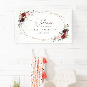 Burgunderblumen, rosa Blumen, Hochzeitsbegrüßung Banner