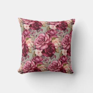 Burgunderrote Rosen Klassische Blumengestaltung  Kissen