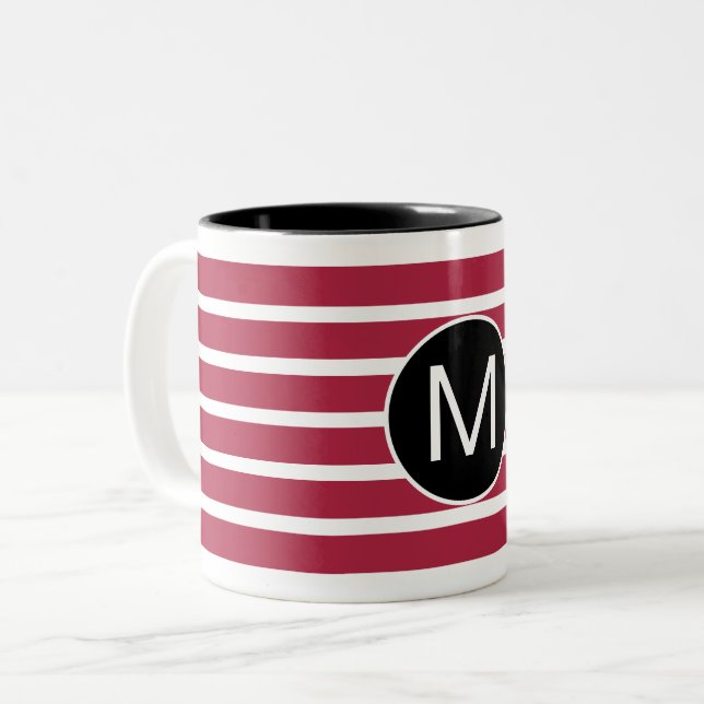 Burgundy and Black Striped Monogram Zweifarbige Tasse (Vorderseite Links)