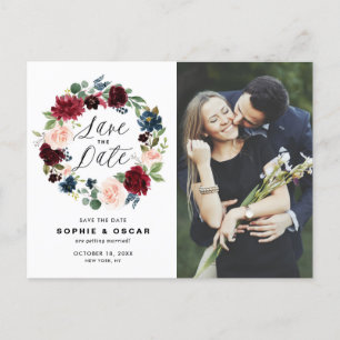 Burgundy & Blue Floral Wreath Foto Save the Date Ankündigungspostkarte