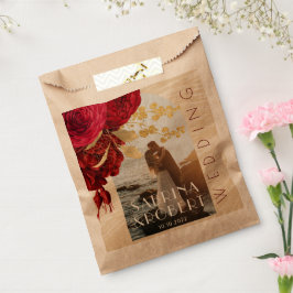 Burgundy Blumenkraut Arch Foto Hochzeit Geschenktütchen