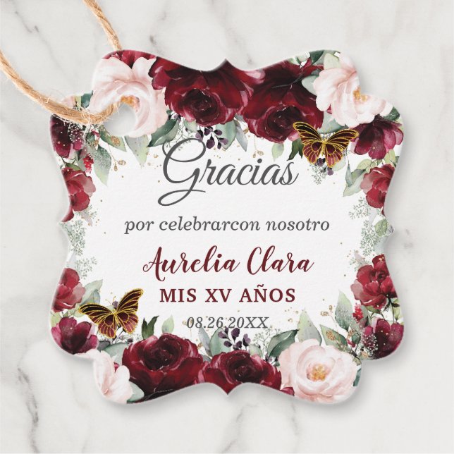 Burgundy Blush Floral Quinceñera Butterfliegen Geschenkanhänger (Vorderseite)