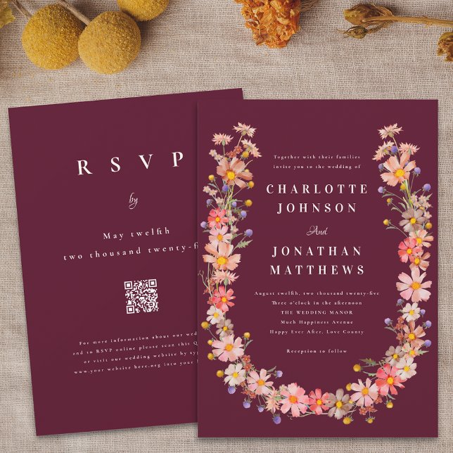 Burgundy Boho Fall Floral QR Code Wedding Einladung (Boho fall wildflower rustic floral wreath burgundy wedding qr code invitation Elegant watercolor)