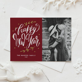 Burgundy Calligraphy and Wreath New Year Photo Feiertagspostkarte