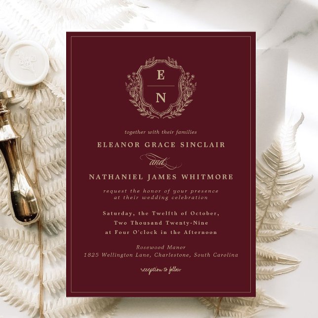 Burgundy Champagne Gold Wappen Monogram Wedding Einladung (Burgundy Champagne Gold Crest Monogram Wedding Invitation)