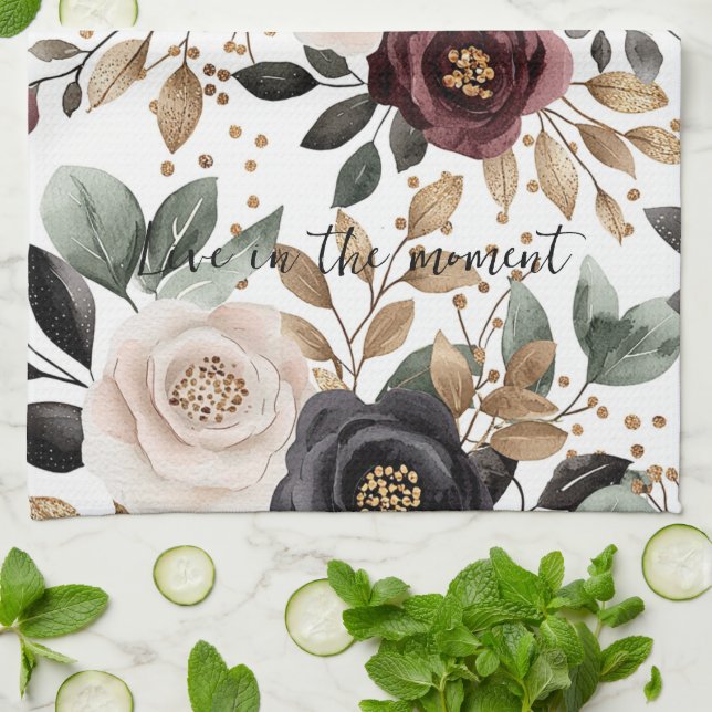 Burgundy Cream Black Floral Geschirrtuch (Gefaltet)