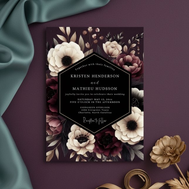 Burgundy Dark Floral Romance Wedding Einladung (Von Creator hochgeladen)