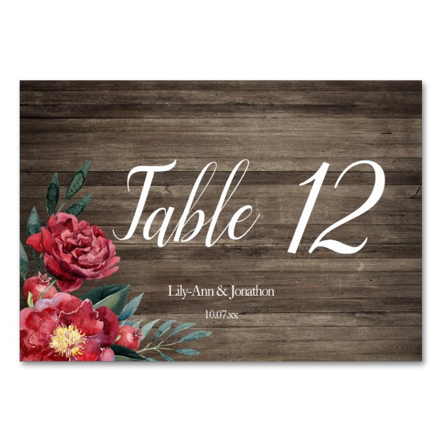 Burgundy Floral Rustic Wood Wedding Tischnummer (Vorderseite)