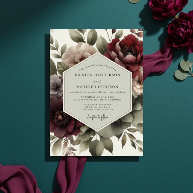 Burgundy Floral Twilight Wedding Einladung (Von Creator hochgeladen)