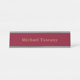 Burgundy Gold Beruflich Trendy Minimalistisch Text Schreibtischnamensplakette