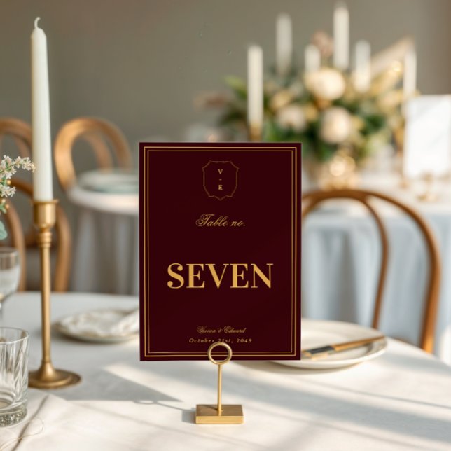 Burgundy Gold Crest Monogram Wedding Table Number Einladung (Von Creator hochgeladen)