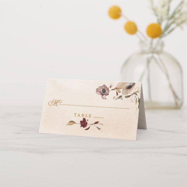 Burgundy Gold Floral Wedding Platzkarte (Vorderseite)