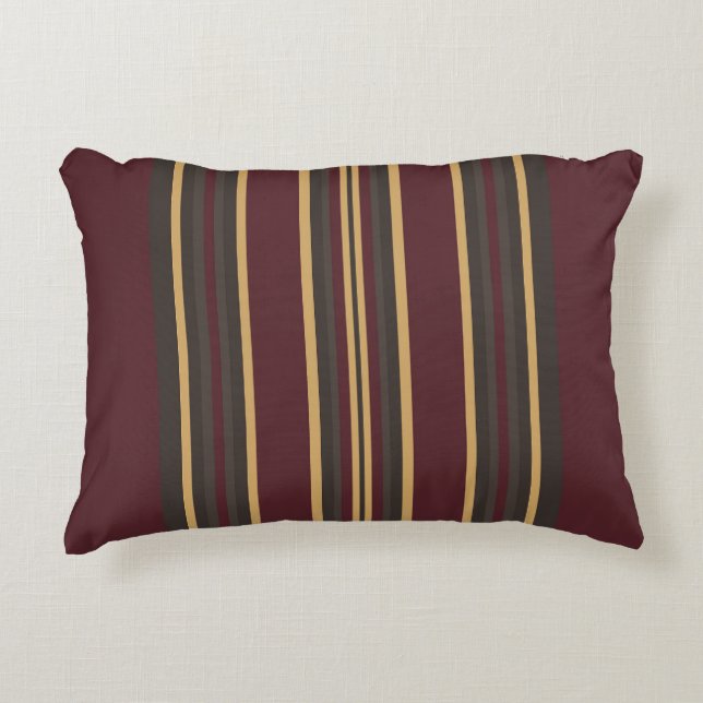 Burgundy Gold Stripes Dekokissen (Vorderseite)