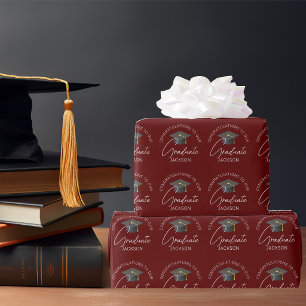 Burgundy Graduate Personalisierter Abschluss Geschenkpapier