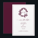 Burgundy Leafy Wappen Monogram Save the Date Einladung<br><div class="desc">Zeitlos. Ausgereift. Ganz unvergesslich. Dieses Monogramm aus Burgund Leafy Wappen ist Save the Date die perfekte Einführung in Ihre Hochzeitsfeier. Mit seinem raffinierten Botanischen Kranzmonogramm, seiner eleganten Schrift und den tiefburgundischen Akzenten erinnert dieses Design an klassische Romantik und mühelosen Luxus. Das Hotel ist eine hervorragende Wahl für Weinbergshochzeiten, historische Anwesen...</div>