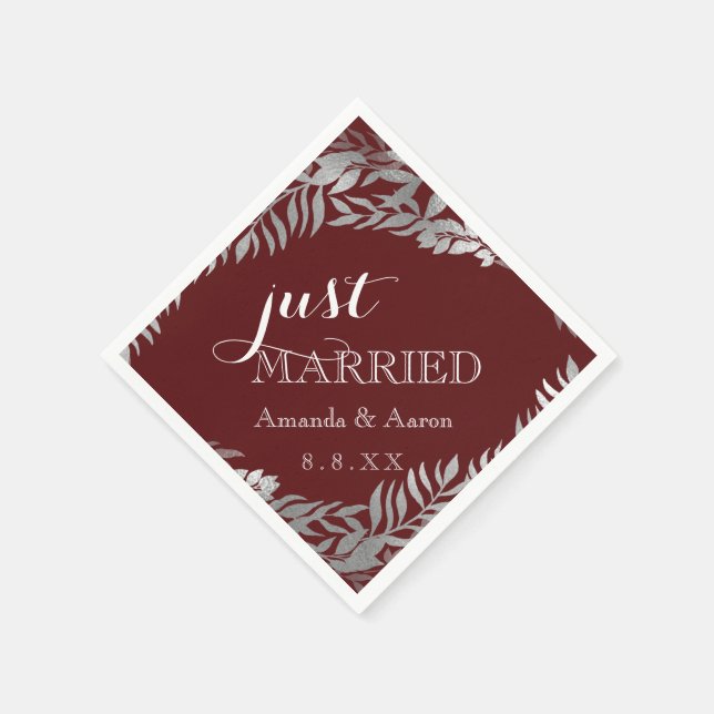 Burgundy Maroon Floral Gray Just Married Serviette (Ecke)