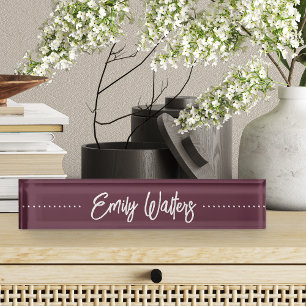 Burgundy Plum Wine Sketched Curry Script Namensplakette
