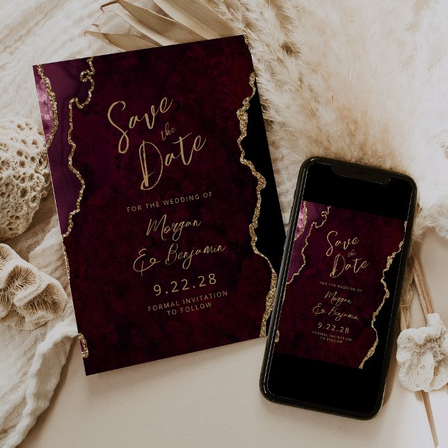 Burgundy Red Agate Script Wedding Save the Date (Von Creator hochgeladen)