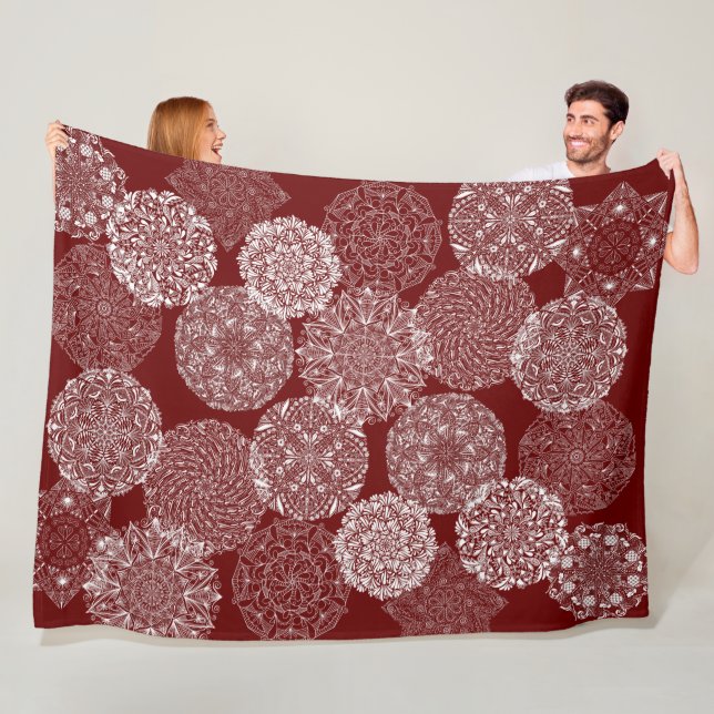Burgundy Red Elegante Fleecedecke (Beispiel)