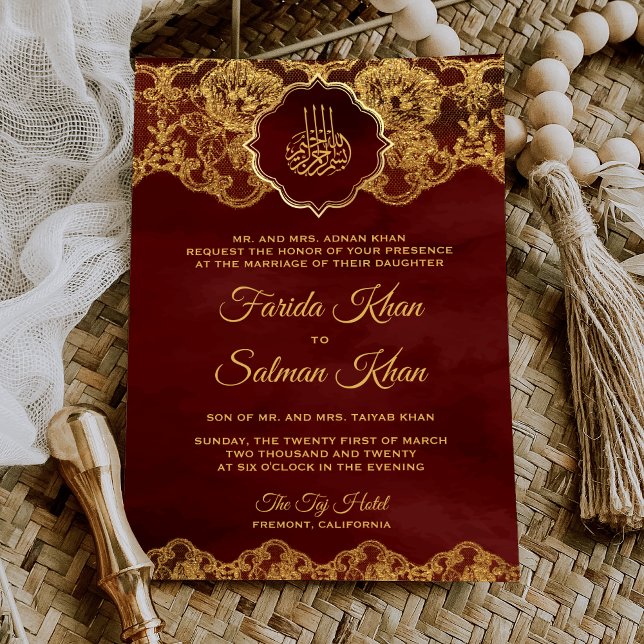 Burgundy Red Gold Foil Lace Islamische Hochzeit Einladung (Von Creator hochgeladen)