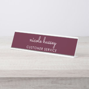 Burgundy Script   Stilvolle Monogram modern Schreibtischnamensplakette