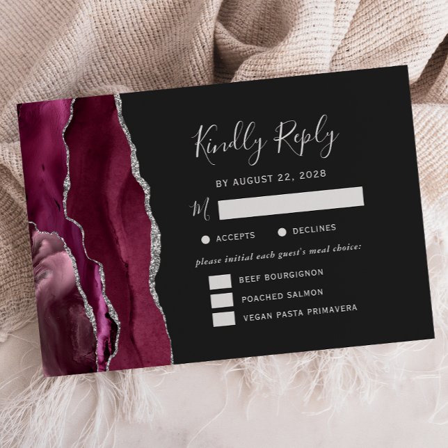 Burgundy Silver Agate Dark Meal Options Wedding RSVP Karte (Von Creator hochgeladen)
