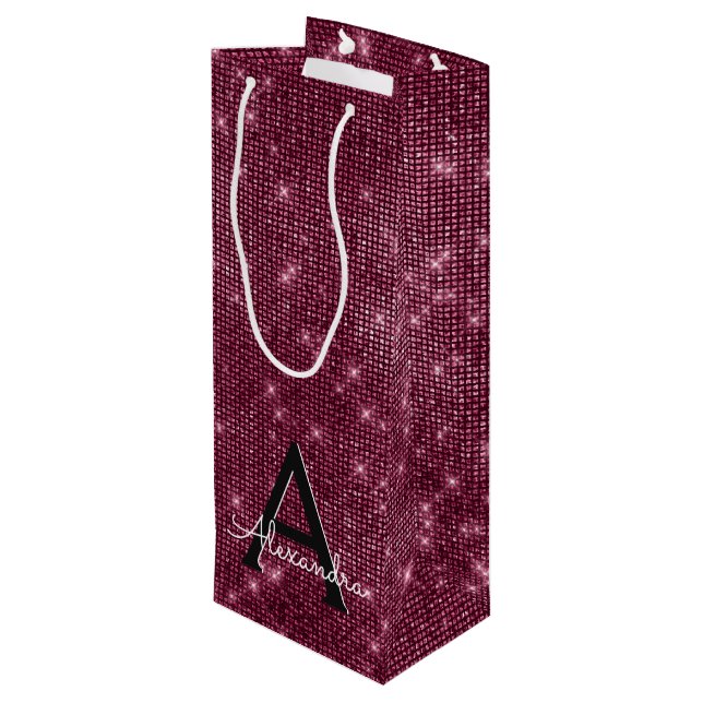 Burgundy Sparkle Monogram - Name hinzufügen Geschenktüte Für Weinflaschen (Rückseite Schrägansicht)