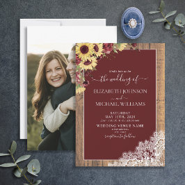 Burgundy Sunflower Wood Script Foto Wedding Einladung
