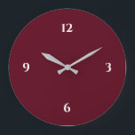 Burgundy Wine Colored Minimalistisch Large Clock Große Wanduhr<br><div class="desc">Die moderne Uhr besticht durch ein minimalistisches Design in einer bordeauxfarbenen Palette mit weißen Akzenten. Ein schlichtes Design mit weißen Zahlen auf weinbordeauxfarbenem Hintergrund. Eine trendige Ergänzung Ihrer Küche, des Wohnzimmers oder der Bürowand, ein durchdachtes, modernes Bürogeschenk oder ein modernes Zuhause-Geschenk für jeden Anlass. Sie können Ihre Einstellungen anpassen, indem...</div>