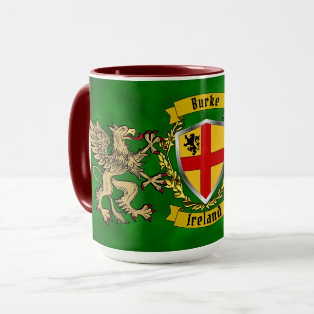 Burke Irish Shield & Griffins Personalisiert Tasse (Vorderseite Links)