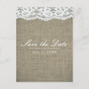 Burlap & Lace Simple Rustic Wedding retten das Dat Ankündigungspostkarte