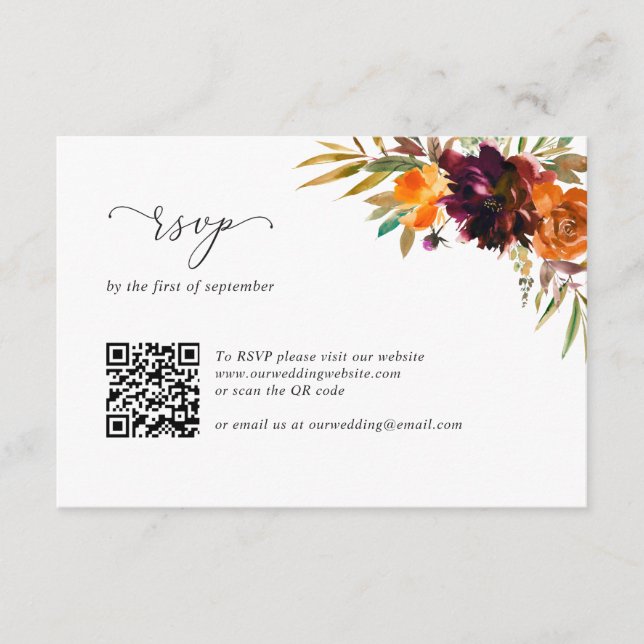 Burnt Orange Burgundy Rustic QR Code Wedding RSVP Karte (Vorderseite)