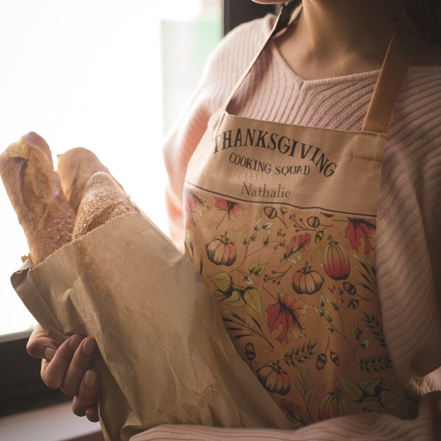 Burnt Orange Erntedank Cooking Squad Fall Schürze (Elegant Autumn Hand-Drawn Apron with Pumpkins, Oak Leaves, Fall Foliage, Acorns. Personalized Name.)