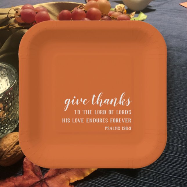 Burnt Orange Modern Give Danke Erntedank Pappteller (Burnt orange modern script give thanks Bible verse Christian Thanksgiving dinner paper plate.
)