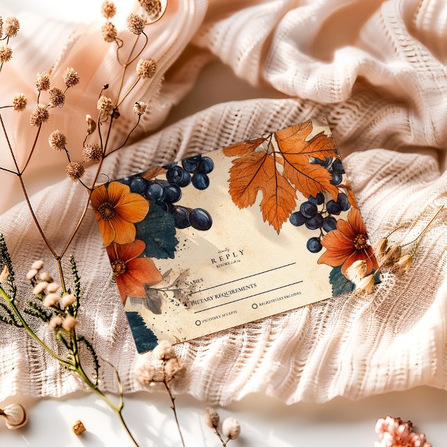 Burnt Orange & Navy Berries Hochzeit RSVP Karte (Von Creator hochgeladen)